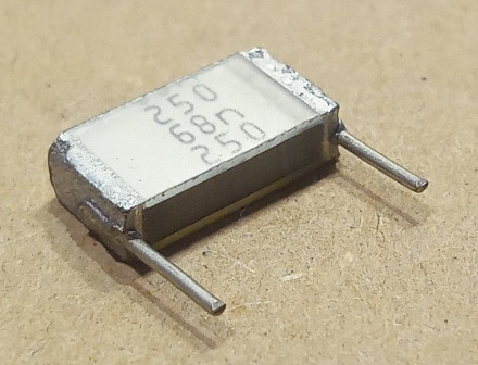 68NF 250V C2333 RM10MM