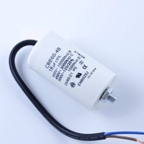 18UF 400/450V INDITÓ KOND. KÁBELES