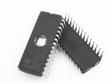 27C256-10F6 DIP28 UV EPROM