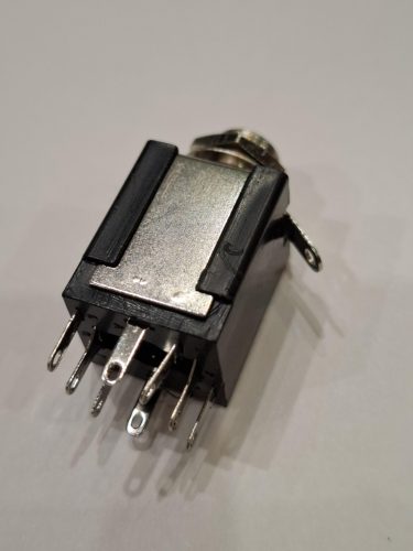 6,3MM SZT ALJ FIX KAPCSOLÓS ZÁRT