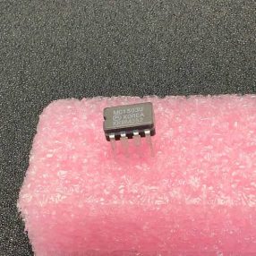 MC1503U DIP8 2,5V REFERENCIA IC
